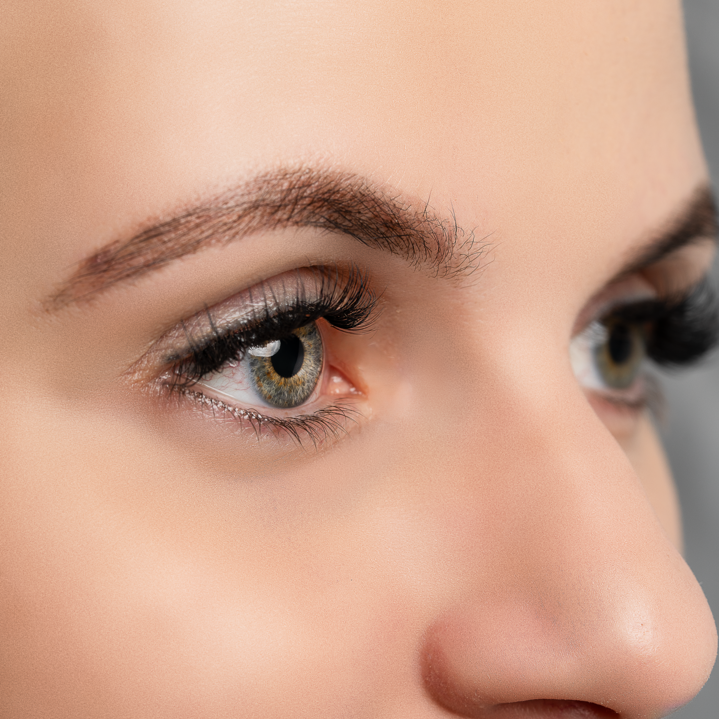 Midnight Volume - Pre-Glued Press-On Lashes - Missbeauty